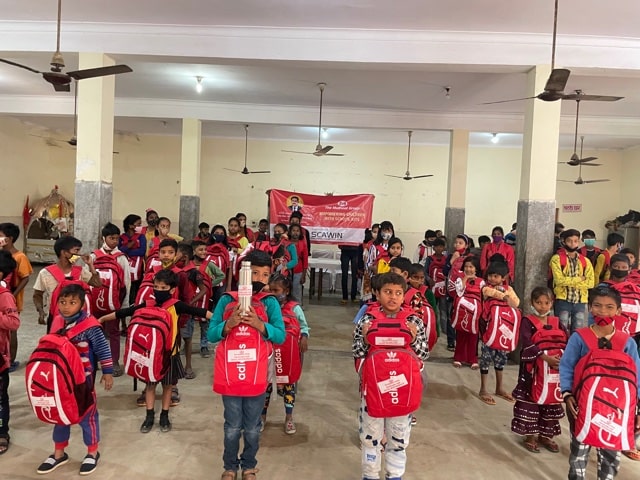 Distribution of school bags